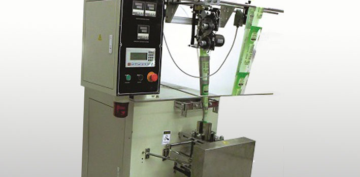 Máquina Empacadora Vertical para Liquidos – Integrada
