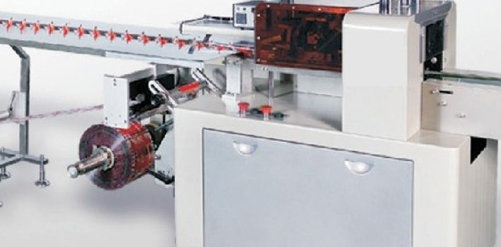Empacadora Horizontal Flowpack de Rollo Abajo (Invertida)